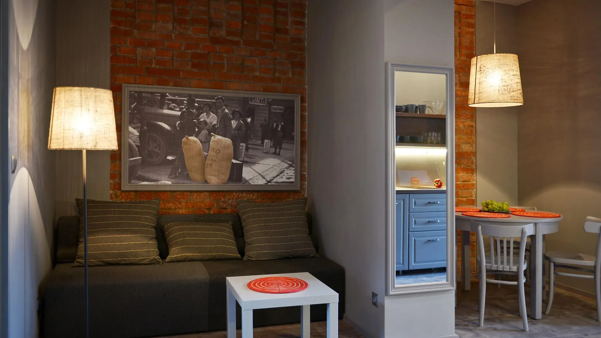 La Gioia Grey Stylish Apartments Krakow 0*,  Poland